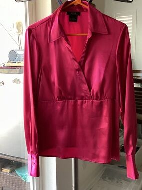 AGB Women's Hot Pink Satin Surplice Blouse